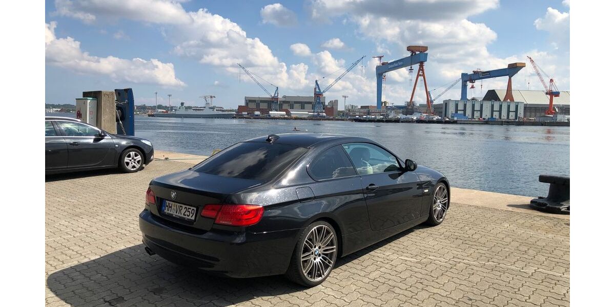BMW 325 260.000 km 8.222 &euro; Köln 50679