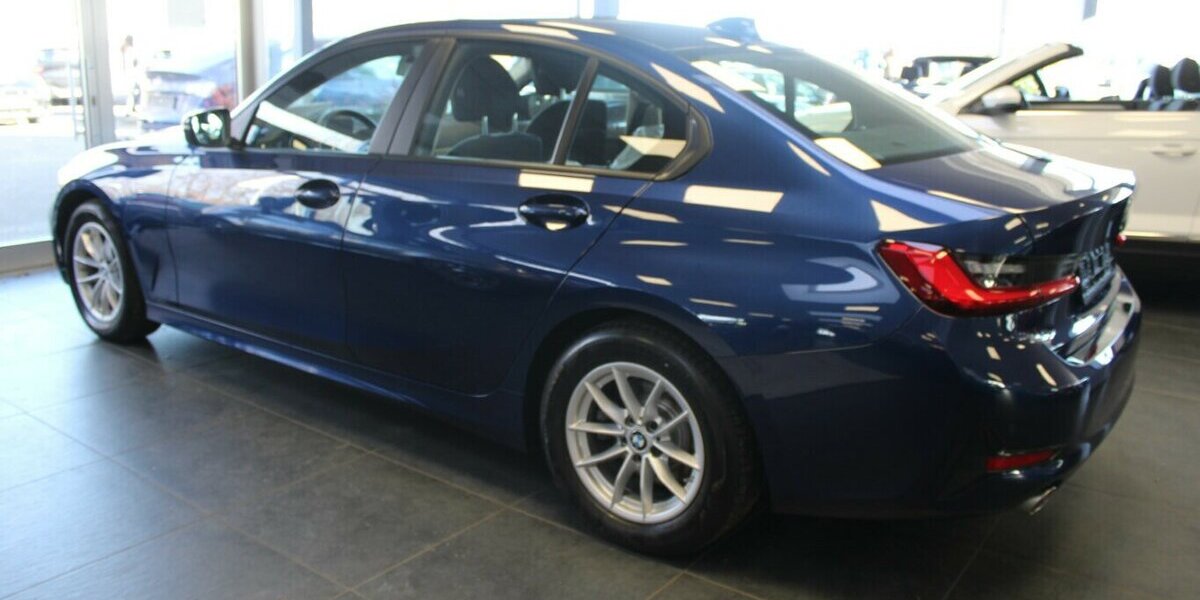 BMW 318 318d Advantage 1.HAND LED - Navi - Shz. 102.245 km 19.980 &euro; Euskirchen 53881