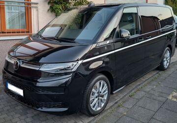 VW T7 Multivan 18.200 km 67.250 &euro; Alfter 53347