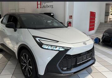 Toyota C-HR 10.080 km 27.990 &euro; Siegburg 53721