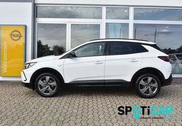 Opel Grandland (X) 16.930 km 22.500 &euro; Grafschaft 53501