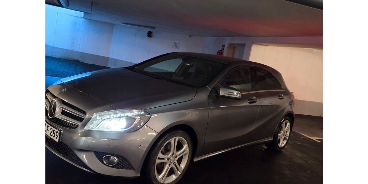 Mercedes-Benz A 180 192.500 km 8.750 &euro; Bonn 53125