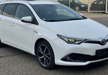 Toyota Auris 170.360 km 11.450 &euro; Bornheim 53332