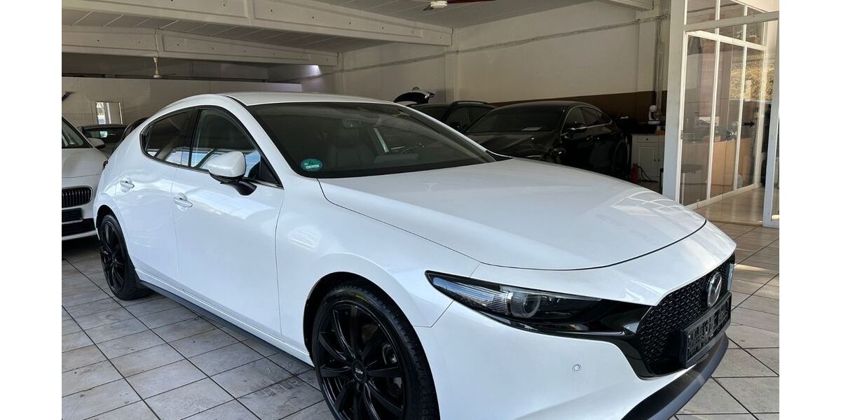 Mazda 3 81.000 km 17.500 &euro; Bonn 53119