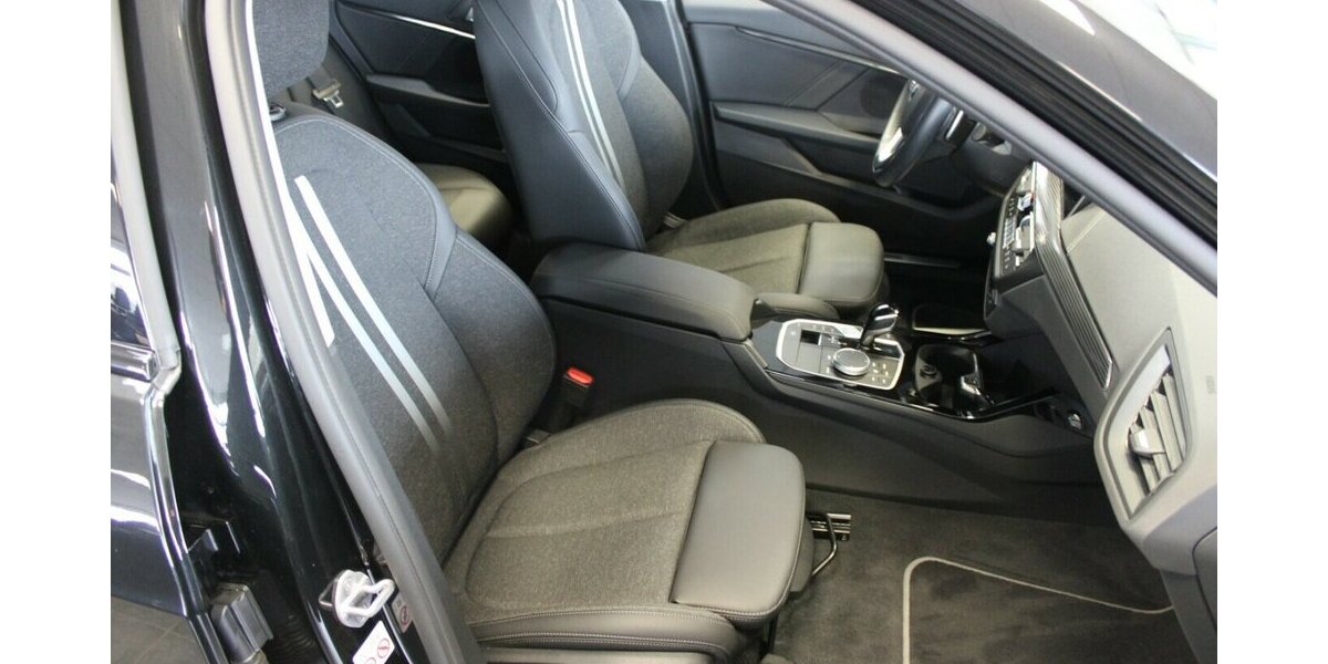 BMW 120i Aut. Sport Line 25.020 km 24.980 &euro; Euskirchen 53881