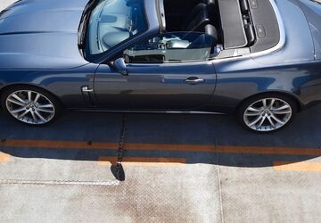Jaguar XK8 153.585 km 22.900 &euro; Bonn 53117