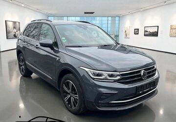 VW Tiguan 117.500 km 26.490 &euro; Bonn OT Pützchen 53229