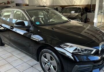 BMW 118 46.000 km 23.681 &euro; Bonn 53119