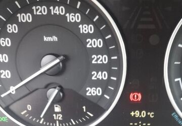 BMW 118 170.000 km 4.800 &euro; Bonn 53117