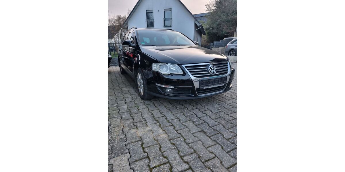 VW Passat 294.480 km 2.100 &euro; Neunkirchen-Seelscheid 53819