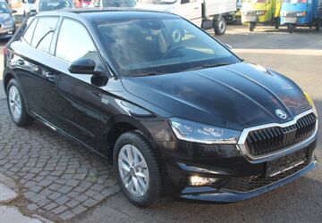 Skoda Fabia 6.000 km 18.190 &euro; Bonn 53225