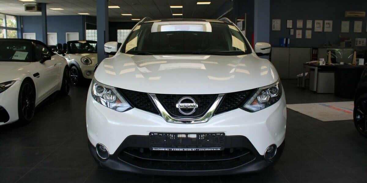 Nissan Qashqai 1.6 DIG-T 360° 4x2 109.771 km 13.980 &euro; Euskirchen 53881