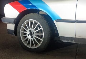 BMW 318 230.000 km 4.800 &euro; Bonn 53111