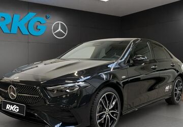Mercedes-Benz A 250 9.800 km 40.570 &euro; Bonn 53119
