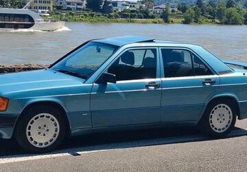 Mercedes-Benz 190 197.389 km 8.950 &euro; Rheinbach 53359